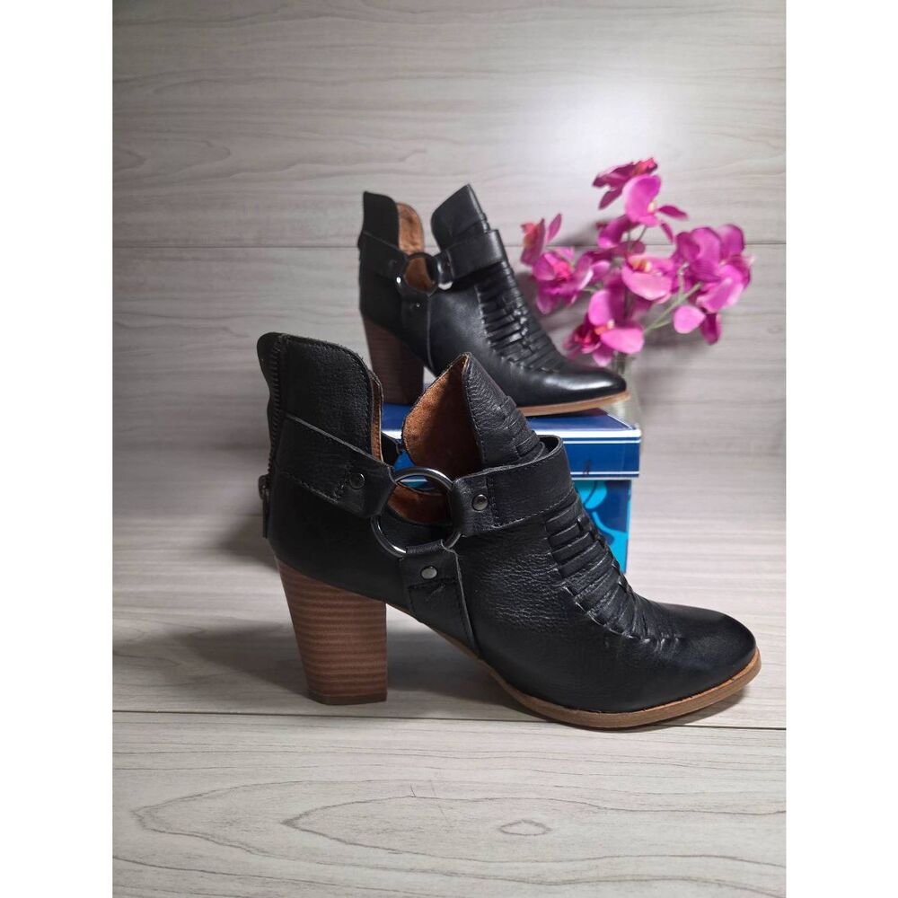 Seychelles "Impossible" Leather Cutout Booties